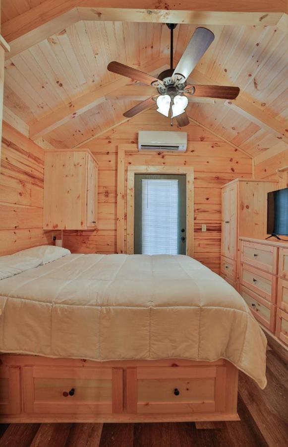 Bryce Cabin Lookout Mtn Tiny Home W Swim Spa تشاتانوغا المظهر الخارجي الصورة