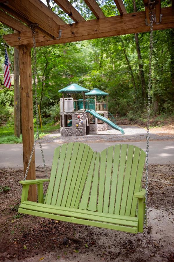Bryce Cabin Lookout Mtn Tiny Home W Swim Spa تشاتانوغا المظهر الخارجي الصورة