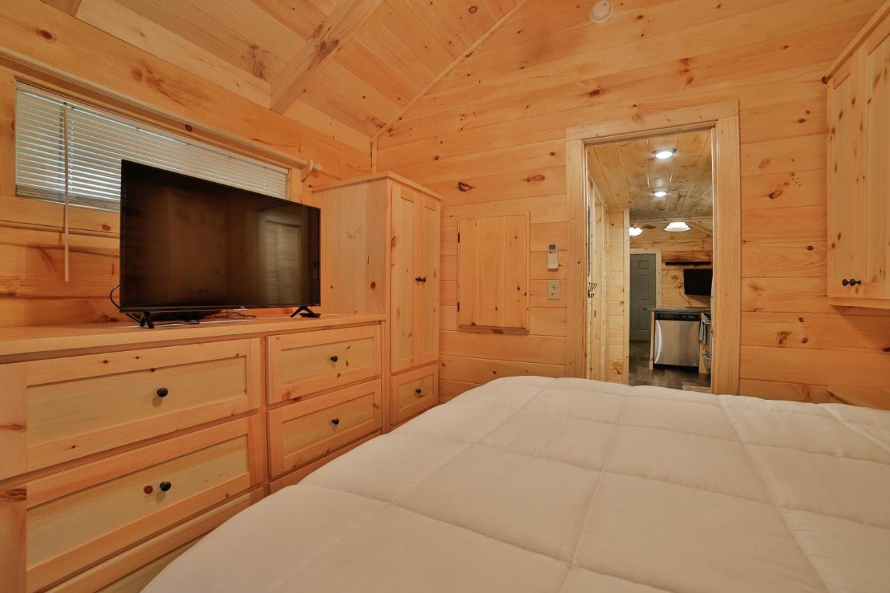 Bryce Cabin Lookout Mtn Tiny Home W Swim Spa تشاتانوغا المظهر الخارجي الصورة