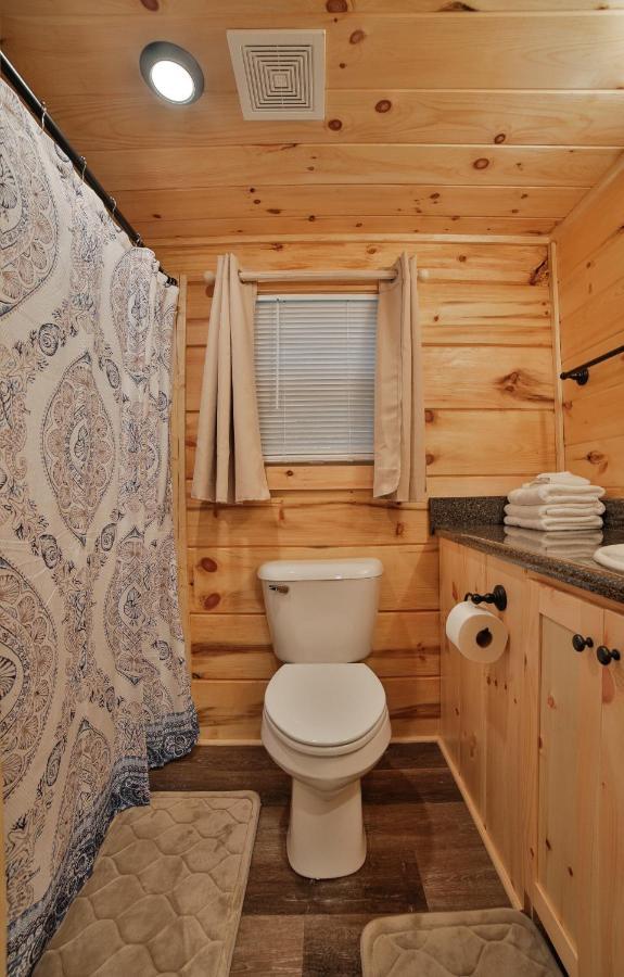 Bryce Cabin Lookout Mtn Tiny Home W Swim Spa تشاتانوغا المظهر الخارجي الصورة